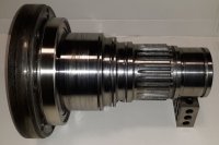 Excavator hyd 622 wheel motor shaft.jpg